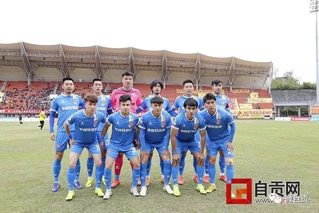 巴黎圣日耳曼首场比赛因草皮问题变更地点，移至布列塔尼